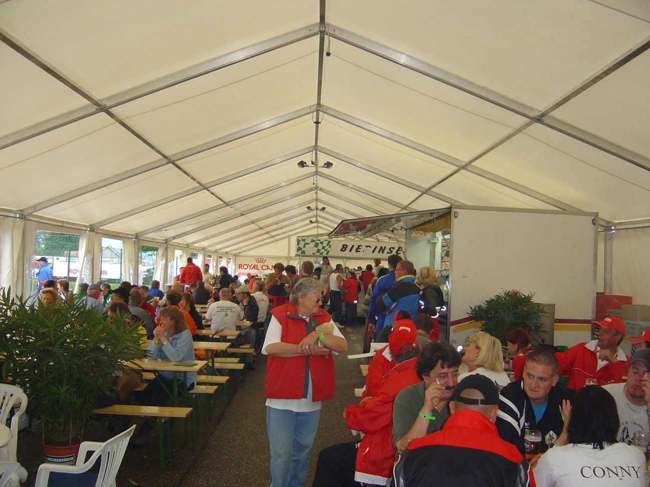 PARTYZELT